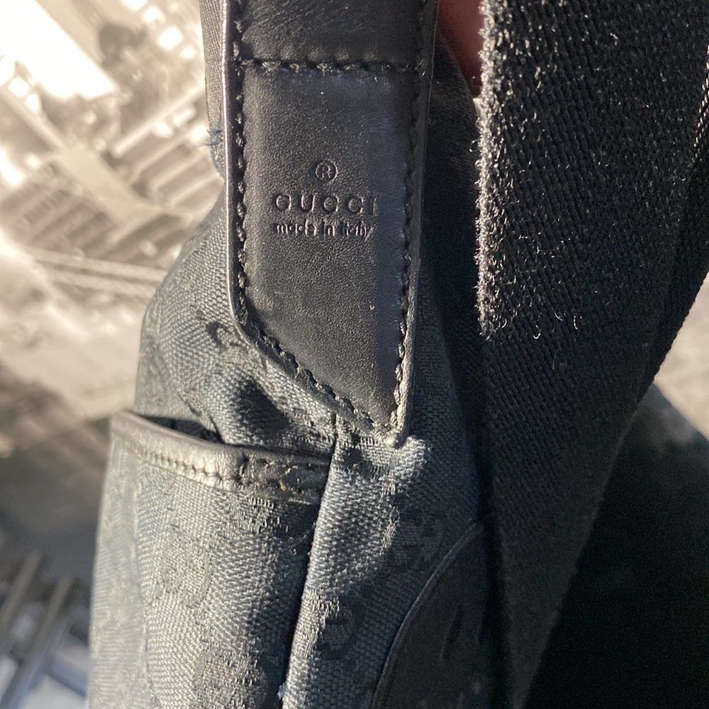 Gucci Black Patch GG Messenger Crossbody Bag - Picture 11 of 16